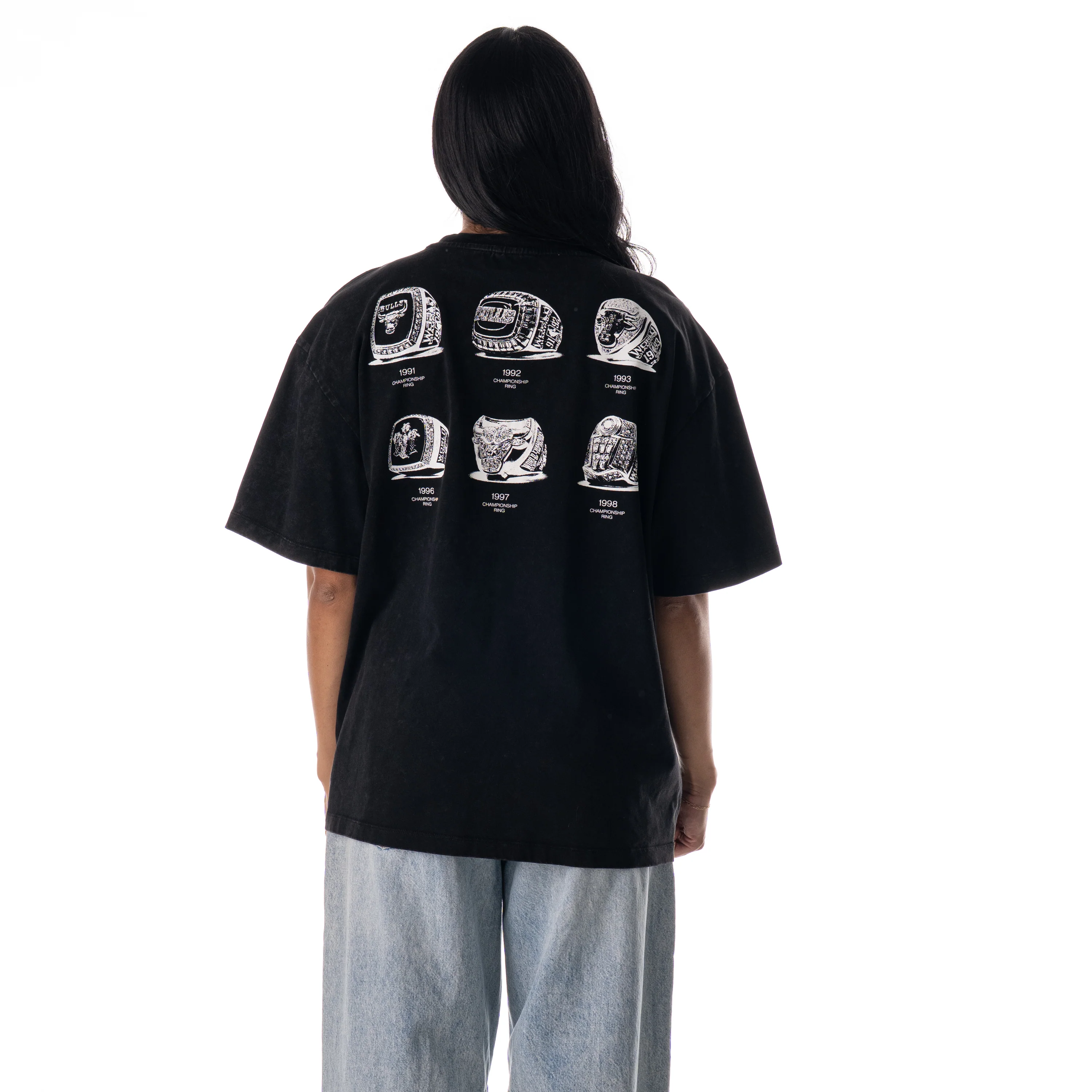 Chicago Bulls Unisex Evergreen Band Tee - Black - Image 4