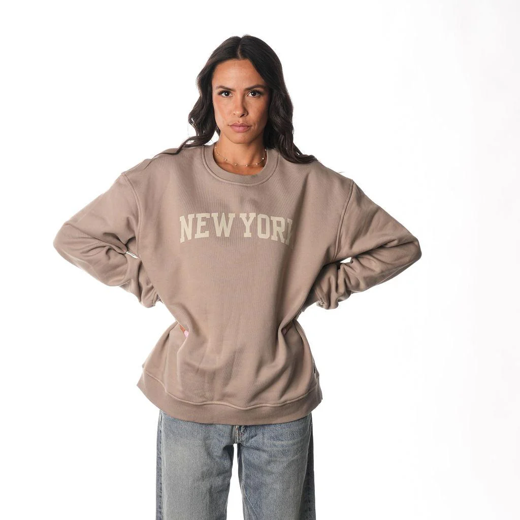NY Knicks Crew Fleece - Warm Grey - Image 3