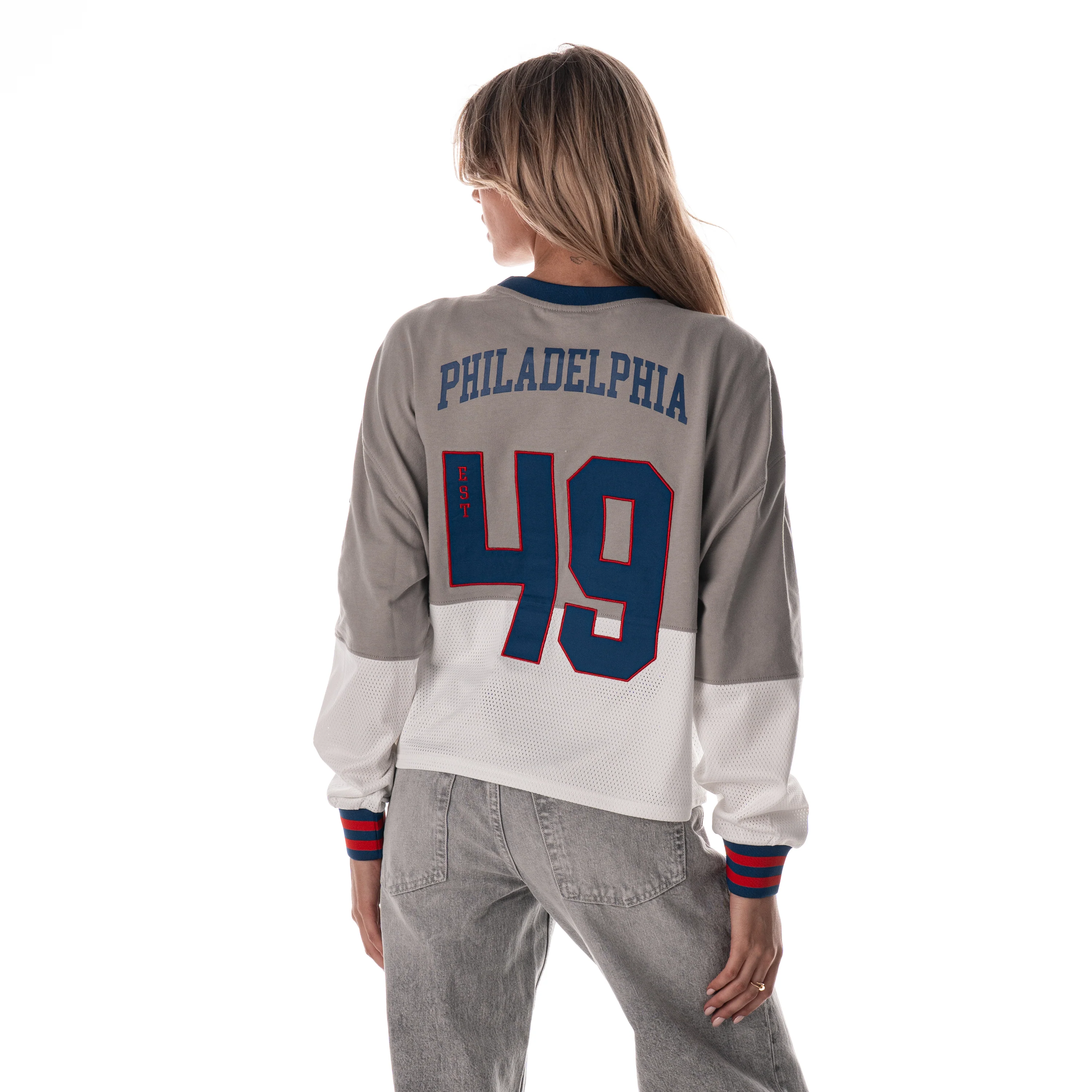 Philadelphia 76ers Women's Crop Long Sleeve Crew Fleece - Grey - Image 3