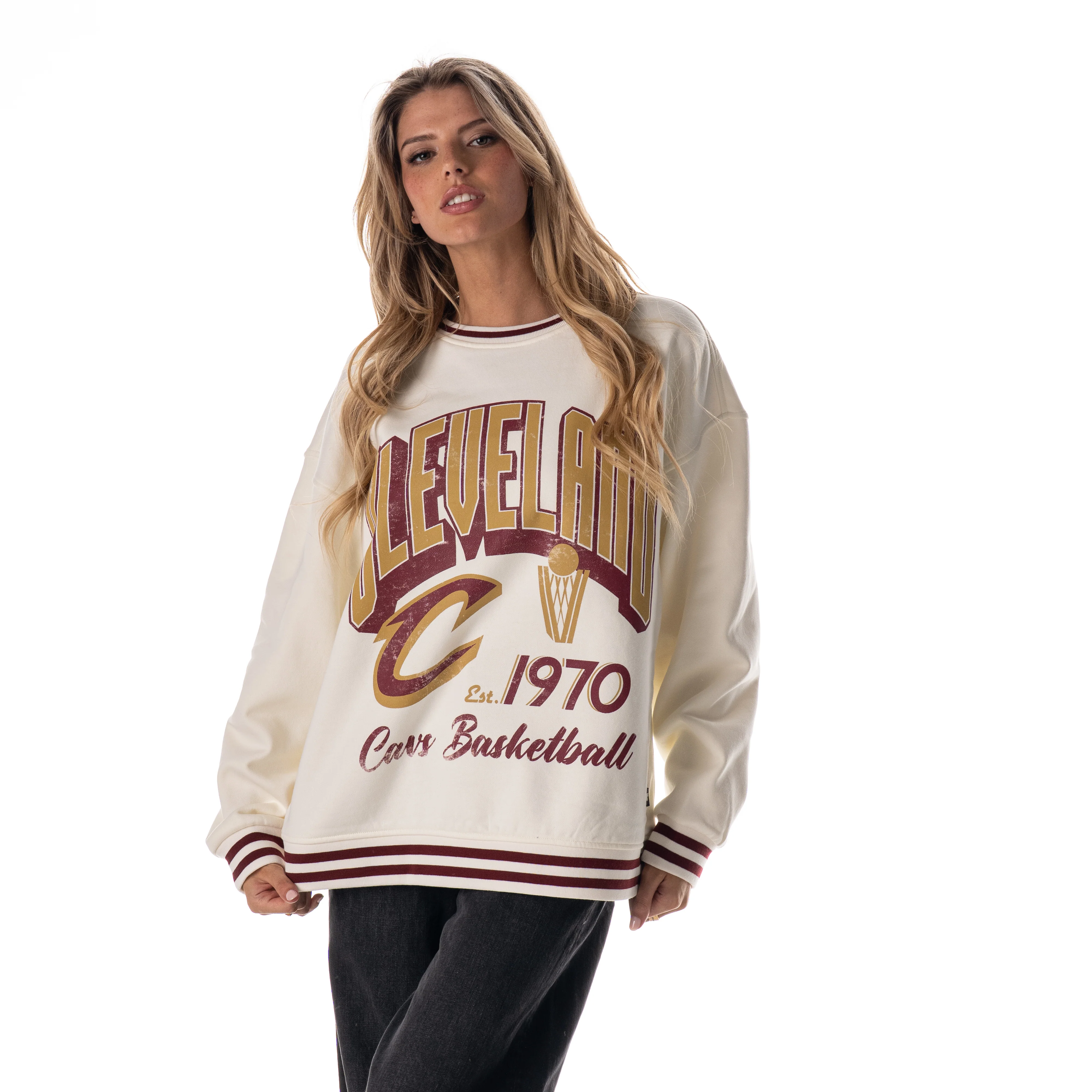 Cleveland Cavs Women's Oversized Vintage Crew Fleece - Vintage White - Image 3
