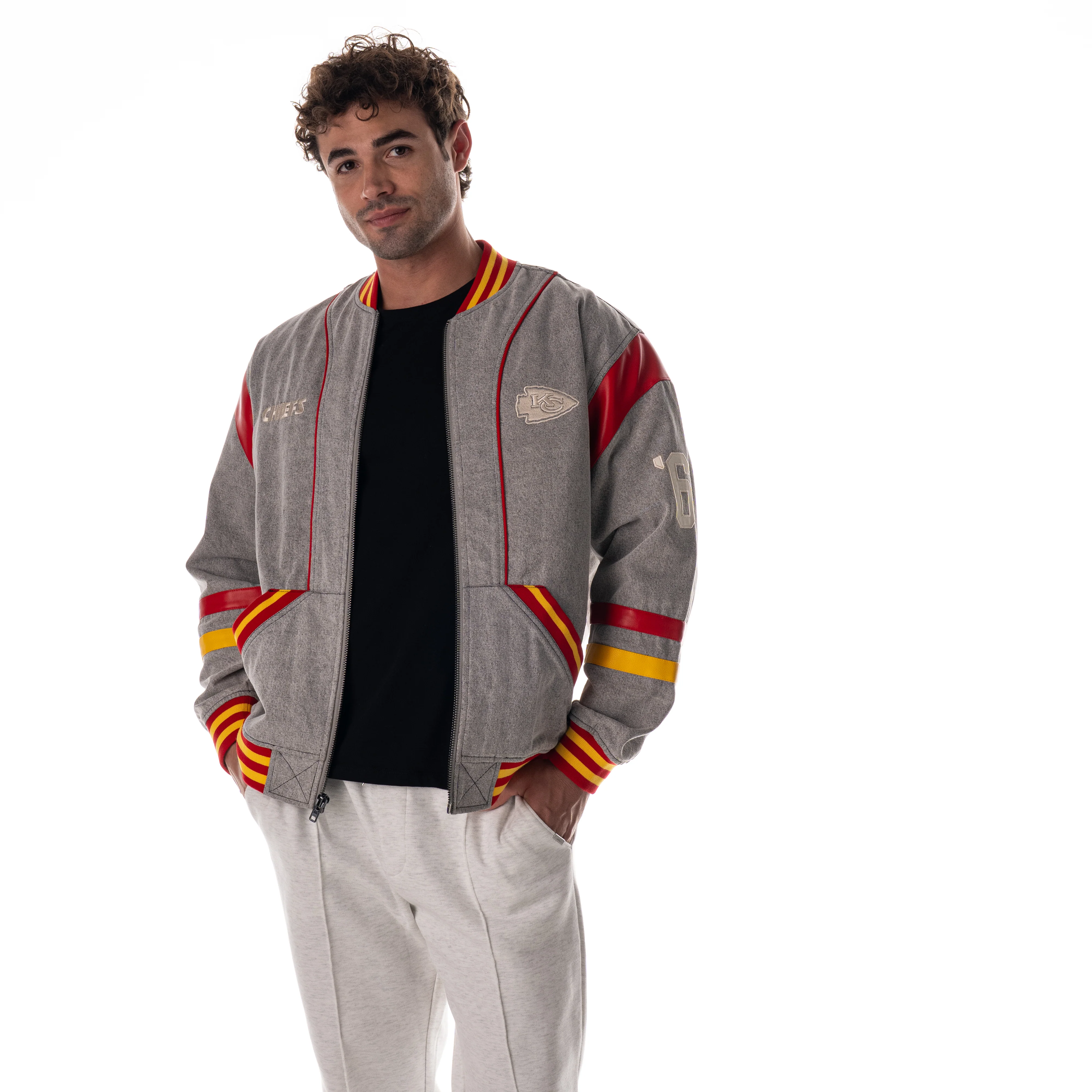 Kansas City Chiefs Retro Unisex Oversized Denim Jacket - Grey - Image 3