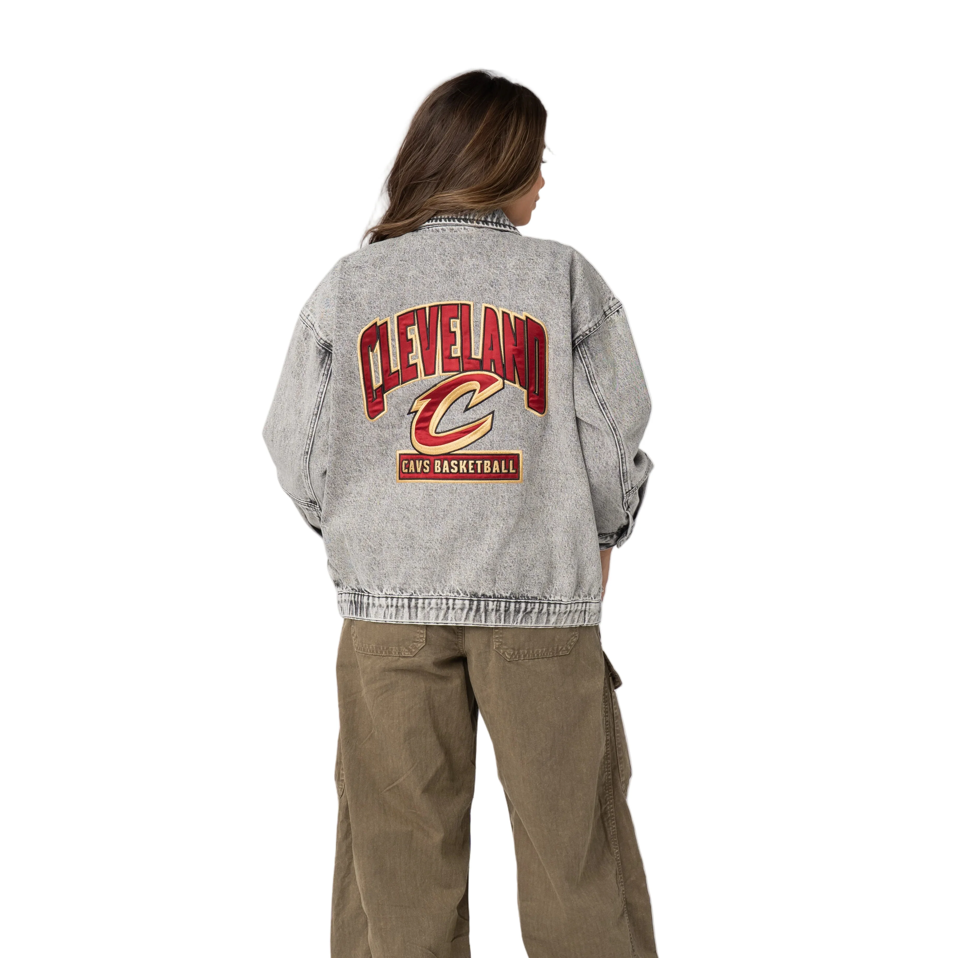 Cleveland Cavaliers Women’s Oversized Denim Jacket – Grey Denim - Image 4